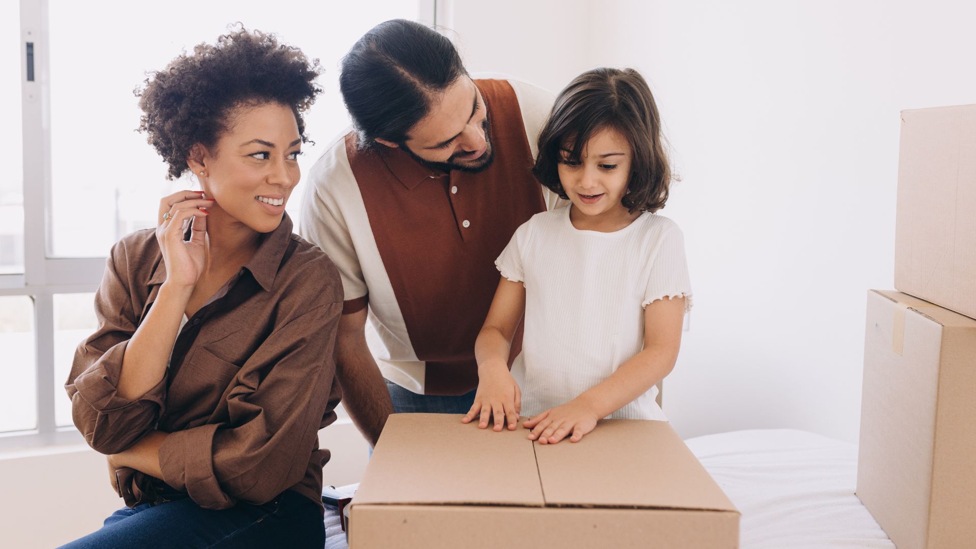 REMAX and Colonial Van Lines