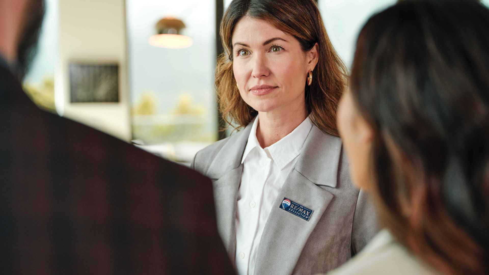 The Best Time to Hire a Real Estate Agent When Buying a House