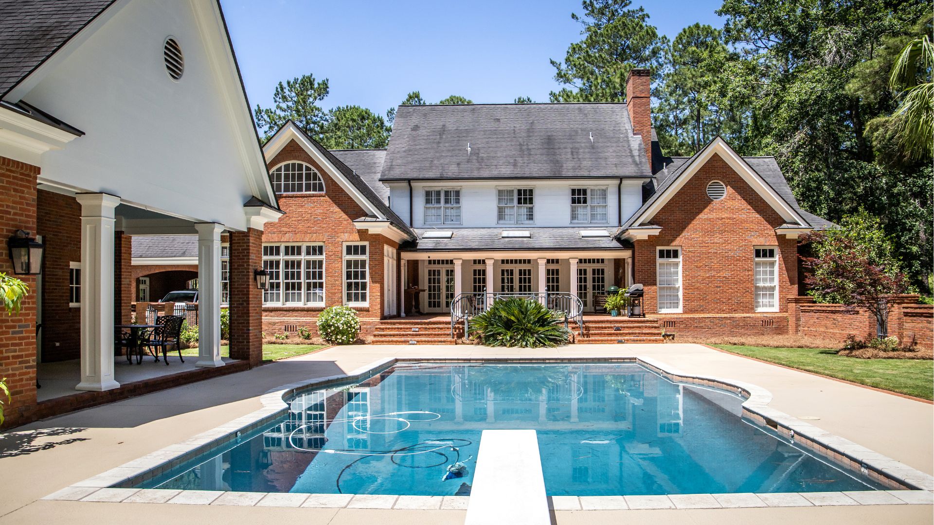 Benefits of Building an ADU in Your Backyard