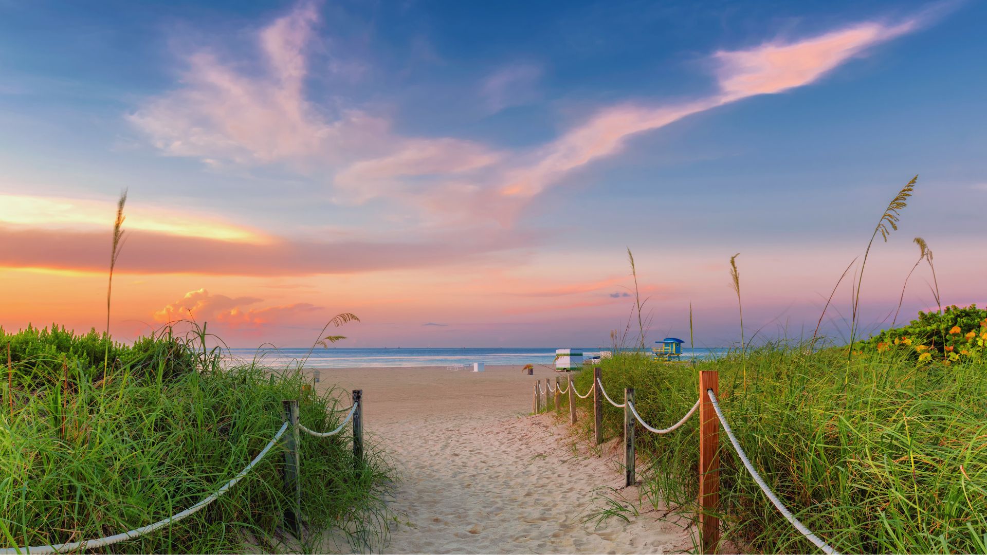 5 Coastal Towns Where You Can Buy a Beach House