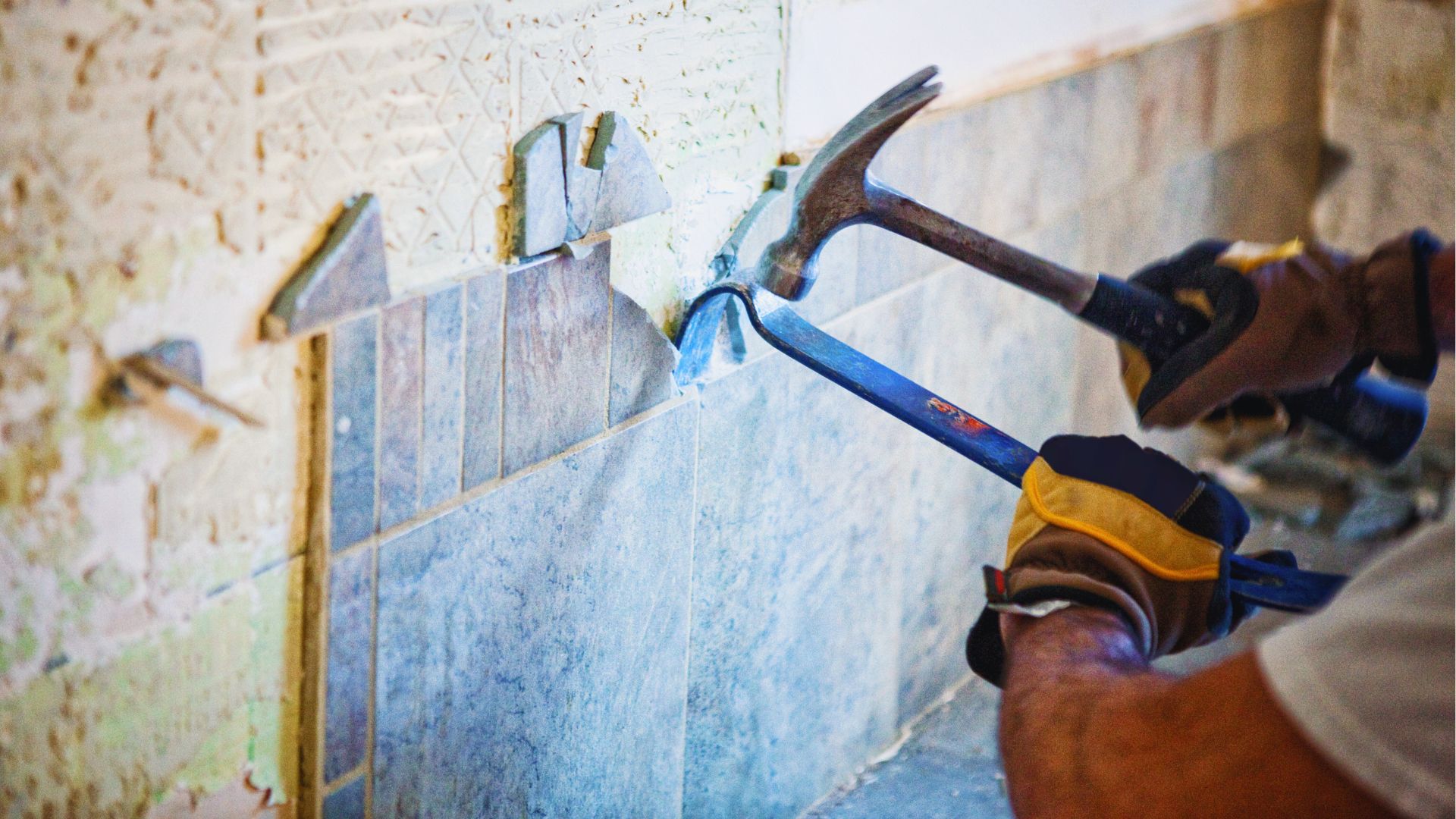 The Pros and Cons of Buying a Fixer-Upper