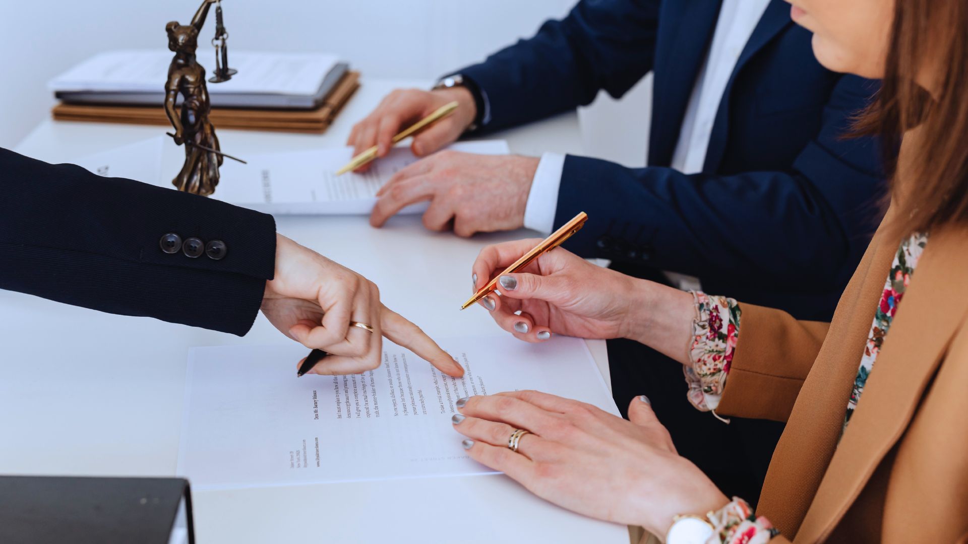 What Happens to the Mortgage After Divorce?