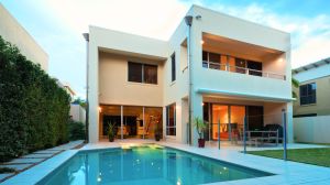 How to lower home insurance premiums