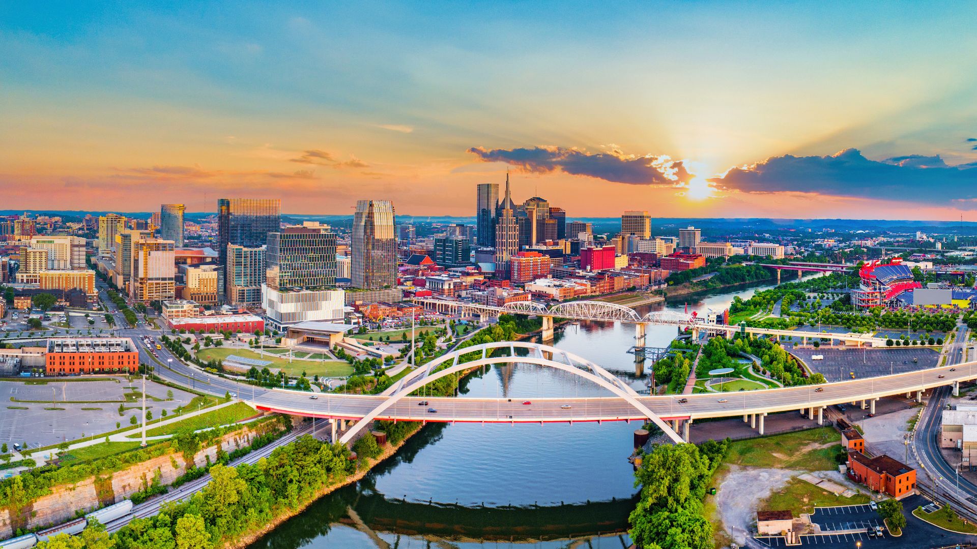 How Much Salary Do I Need to Afford a House in Tennessee?